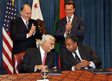Haile T Debas and Firoz Rasul sign an MoU  with California Governor Arnold Schwarzenegger & His Highness the Aga Khan standing